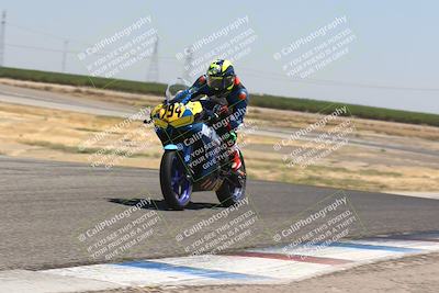 media/Aug-04-2024-TrackDaz (Sun) [[e1ff0814b6]]/Group A/12pm (Wheelie Bump)/